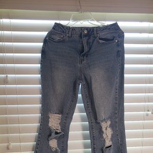 Jeans with Ripped Knee bootcut Size 5